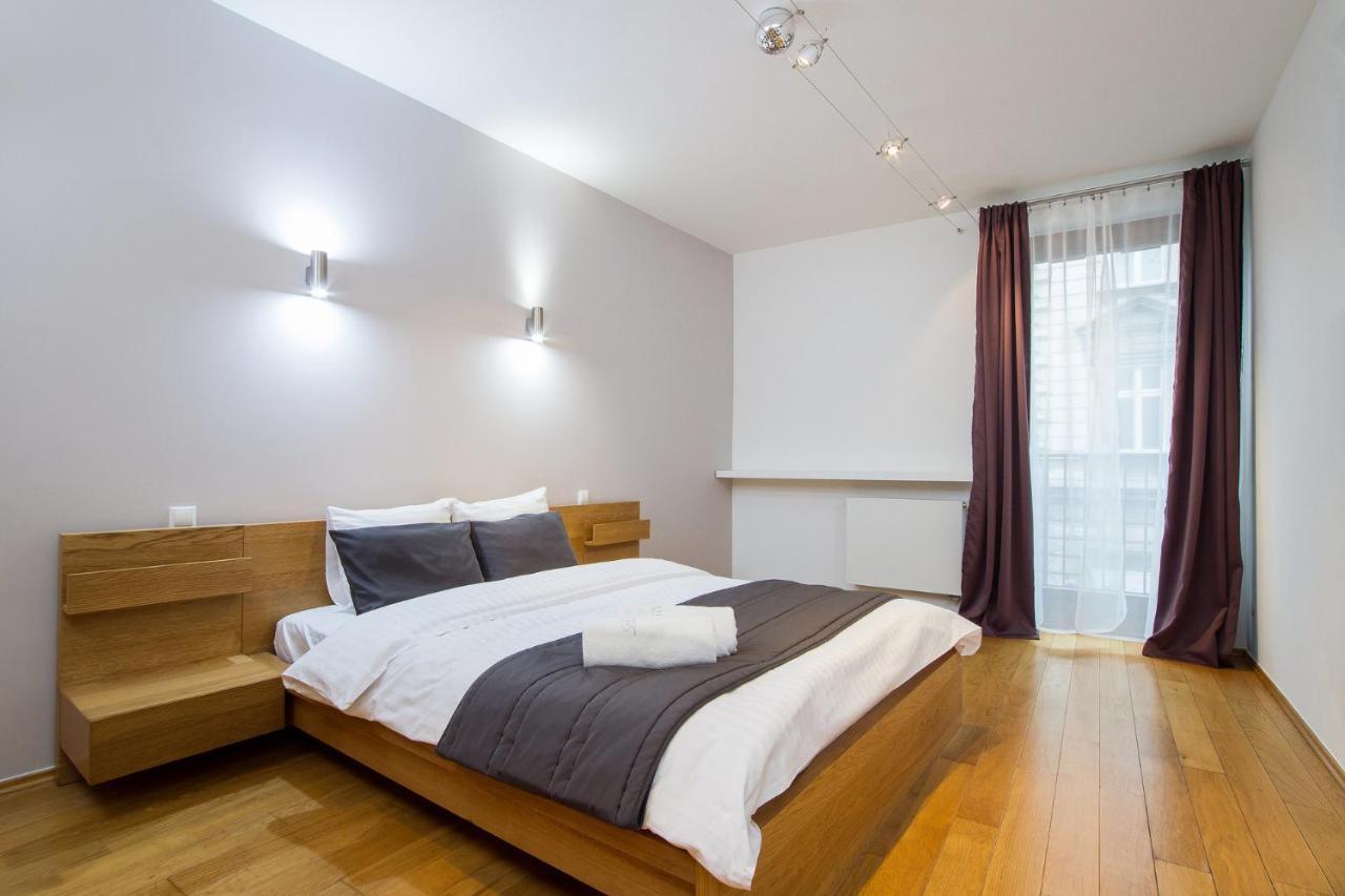 Wawel Angel Plaza By Amstra Luxury Apartment